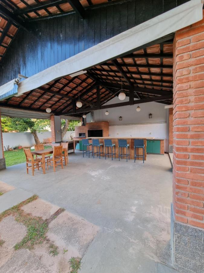 Casa Dom Quixote, Pequena Chacara No Centro Da Cidade Villa Атибая Екстериор снимка