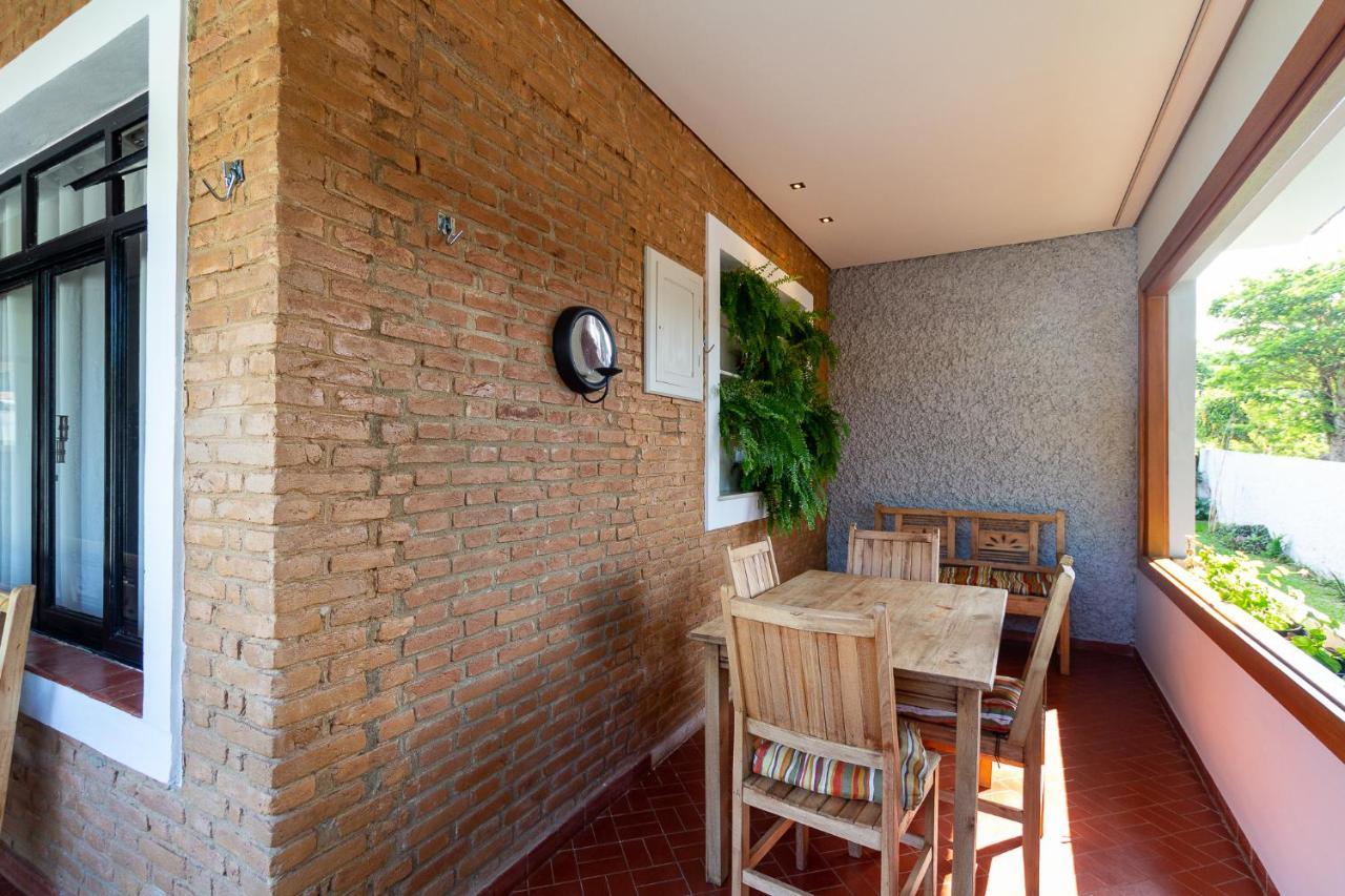 Casa Dom Quixote, Pequena Chacara No Centro Da Cidade Villa Атибая Екстериор снимка